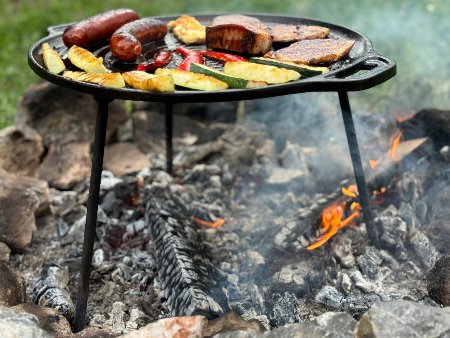 Cast iron fire grill